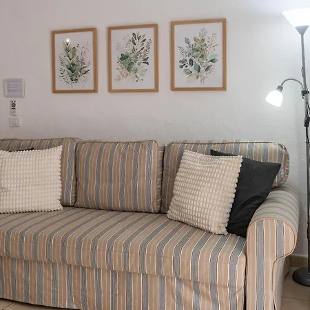 Home2book Terrace&pool In Americas, Comfy Apartman *
